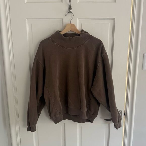 Joah Brown Turtleneck Sweatshirt in Cocoa French Size S/M - Picture 3 of 7